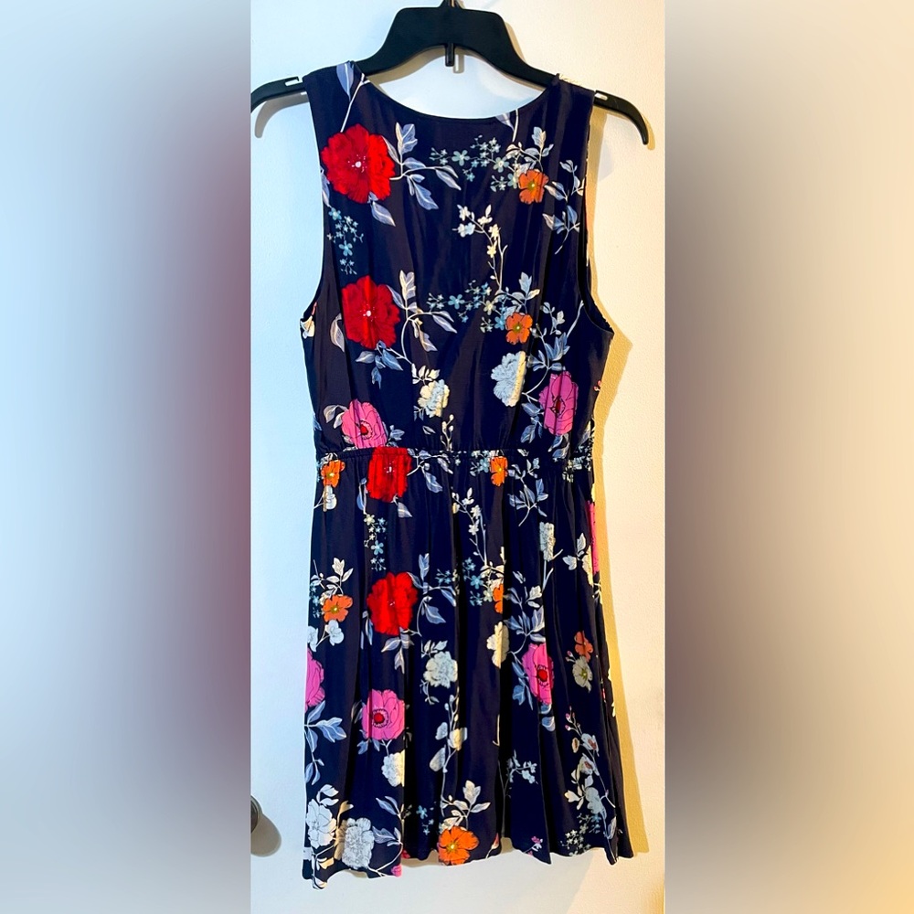 Market and Spruce Dress - Picture 2 of 2